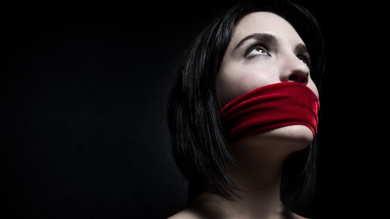 Journal d’une soumise : Le jeu du silence